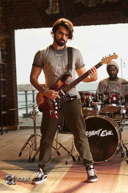 Vunnadhi Okate Zindagi